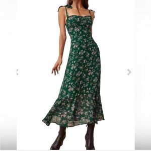 [SOLD] Reformation green Nikita dress